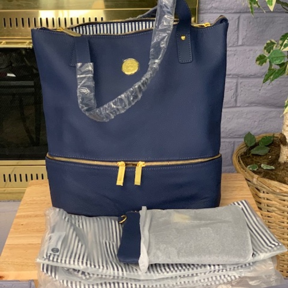 Four Piece Navy Leather Tote Set